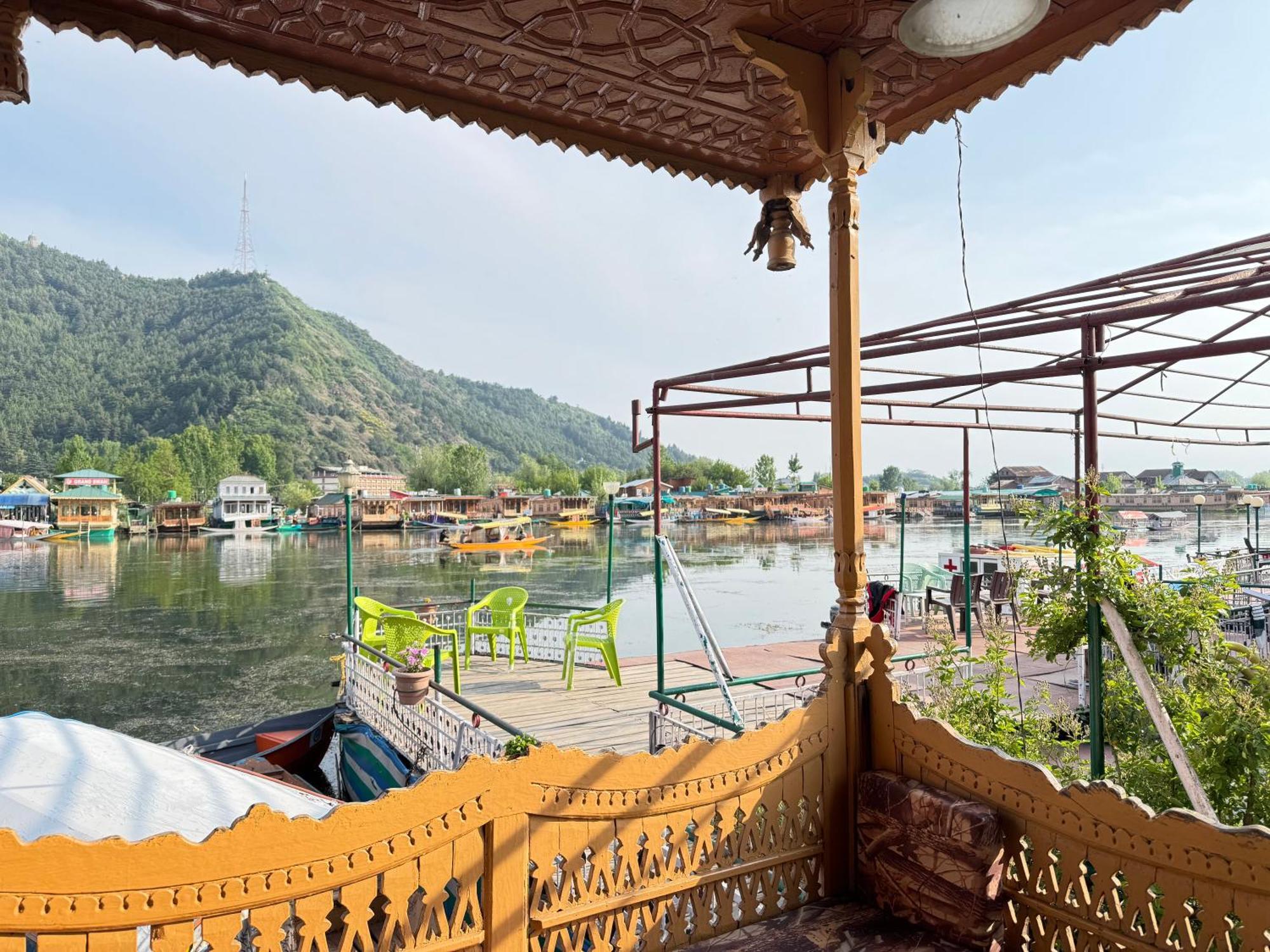 New Sea Palace Houseboats Σριναγκάρ Εξωτερικό φωτογραφία