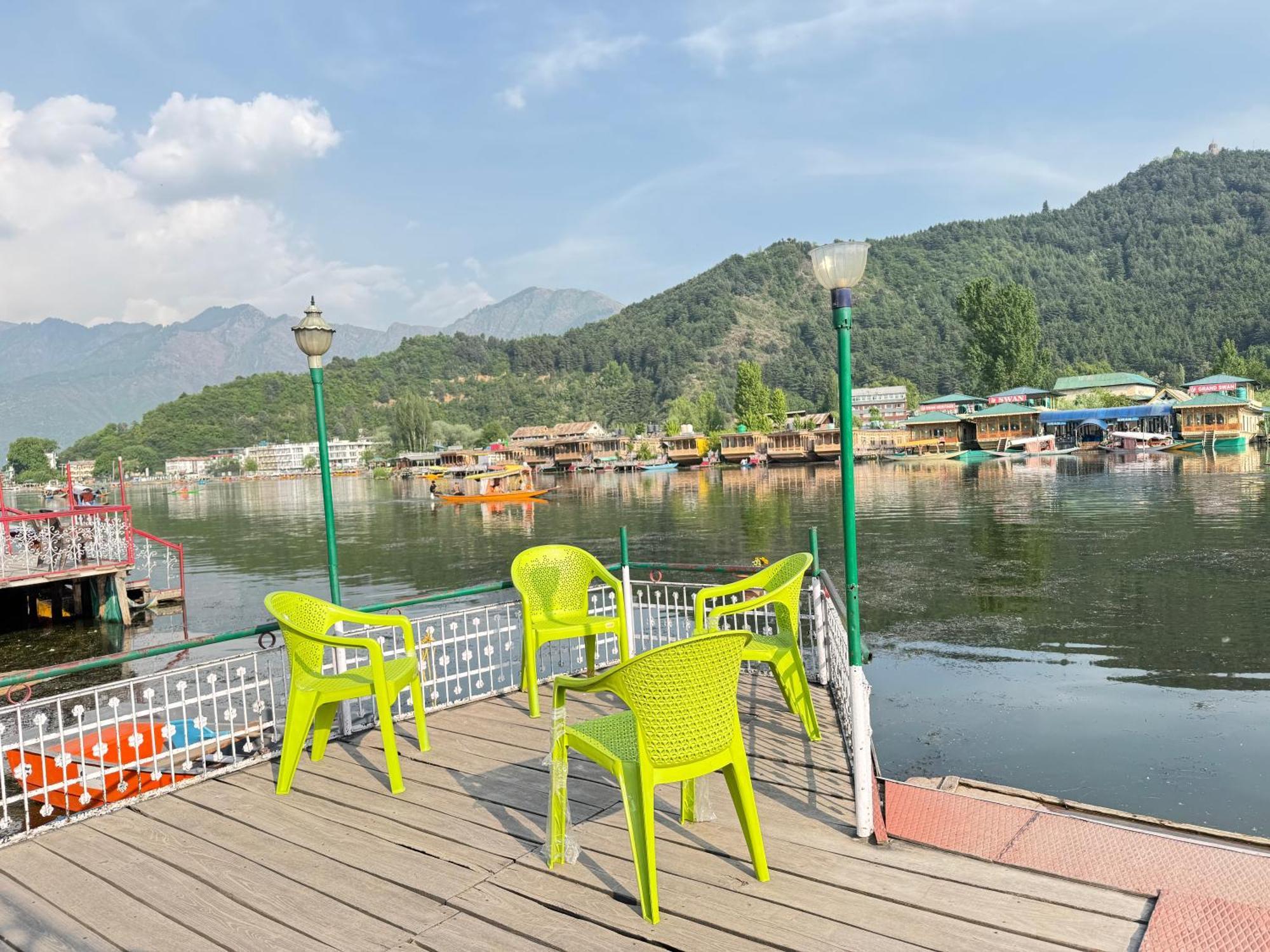 New Sea Palace Houseboats Σριναγκάρ Εξωτερικό φωτογραφία