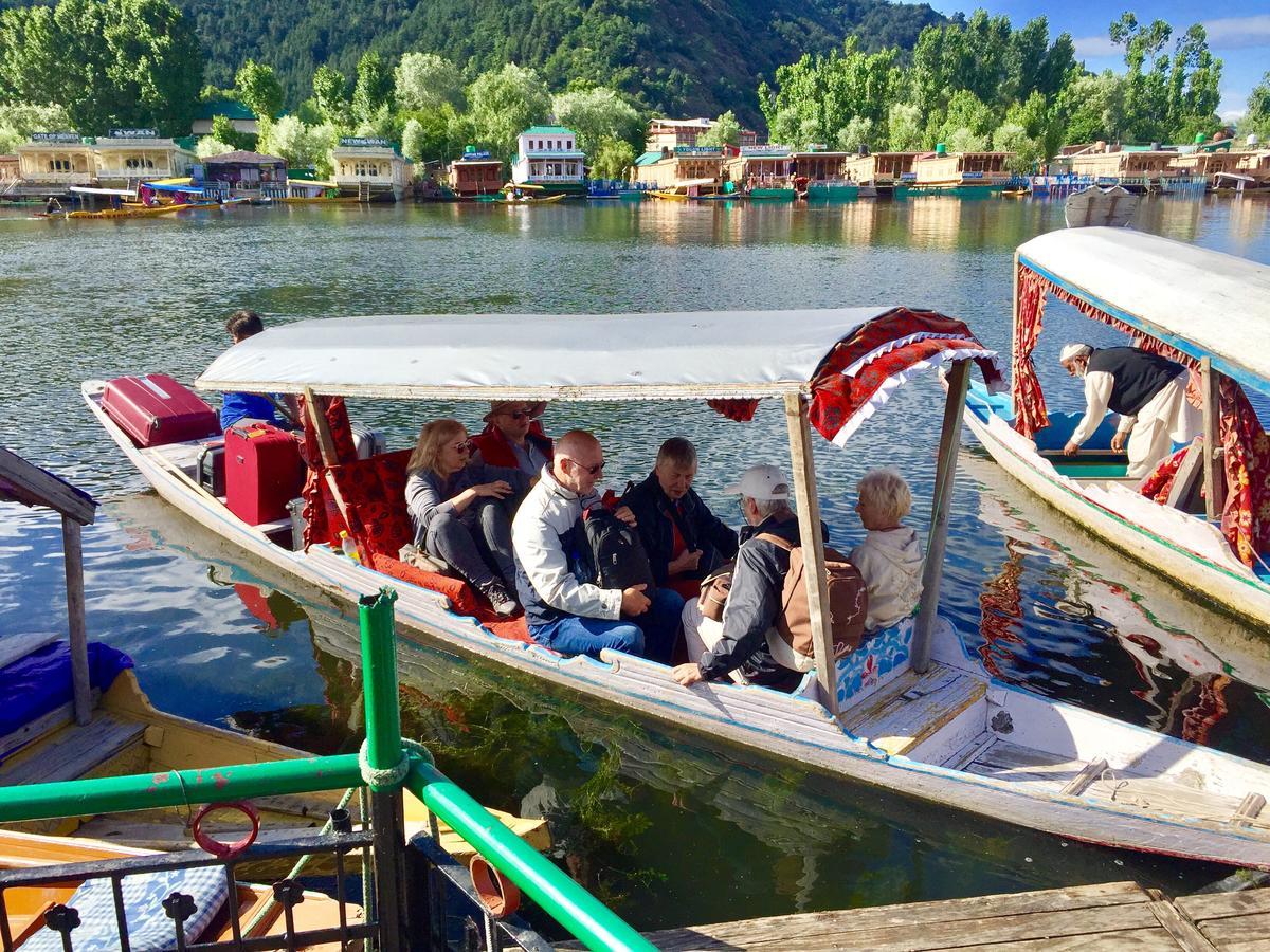 New Sea Palace Houseboats Σριναγκάρ Εξωτερικό φωτογραφία