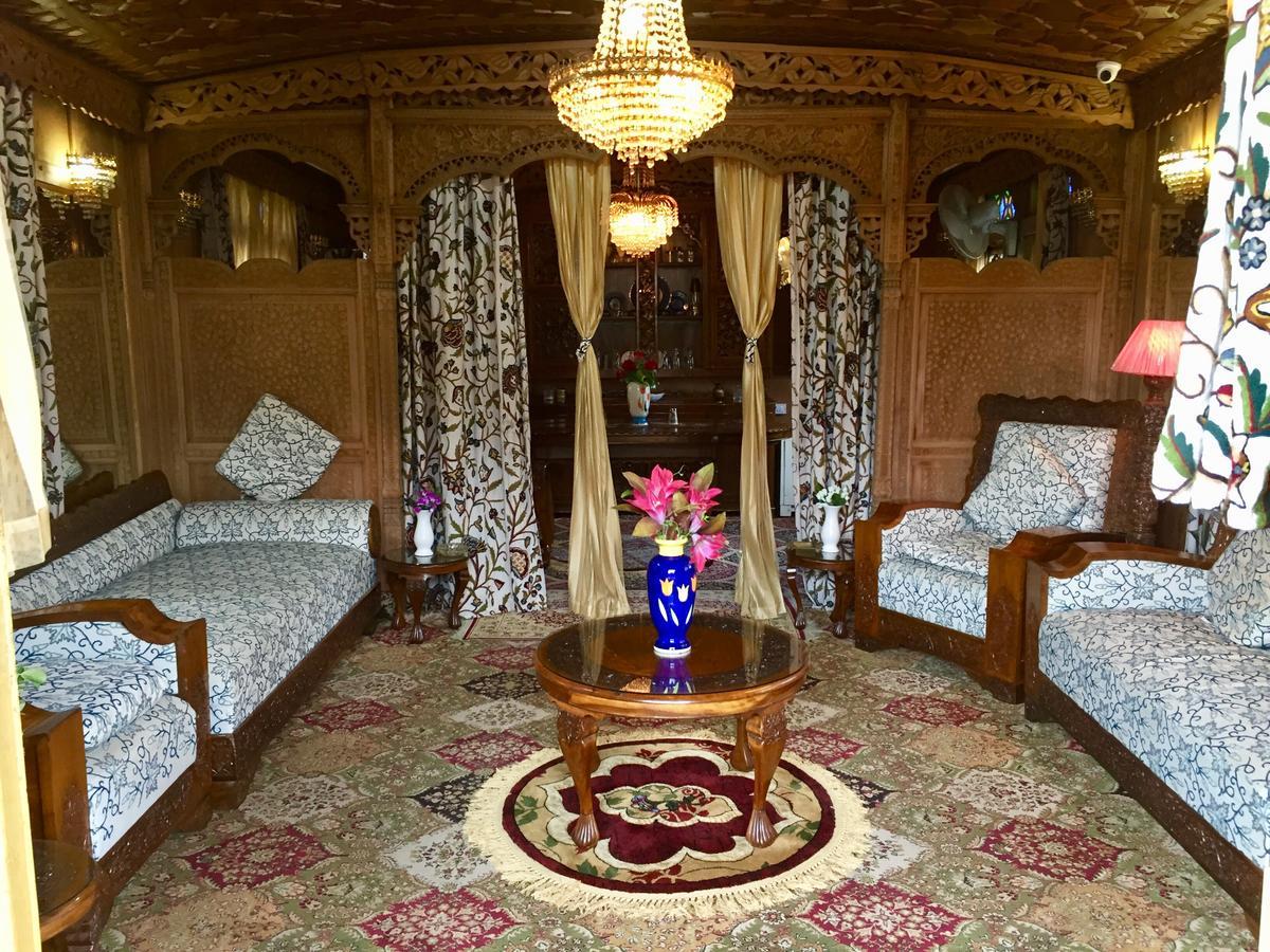 New Sea Palace Houseboats Σριναγκάρ Εξωτερικό φωτογραφία